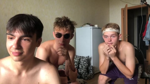 stralght_twinks  25-08-2022